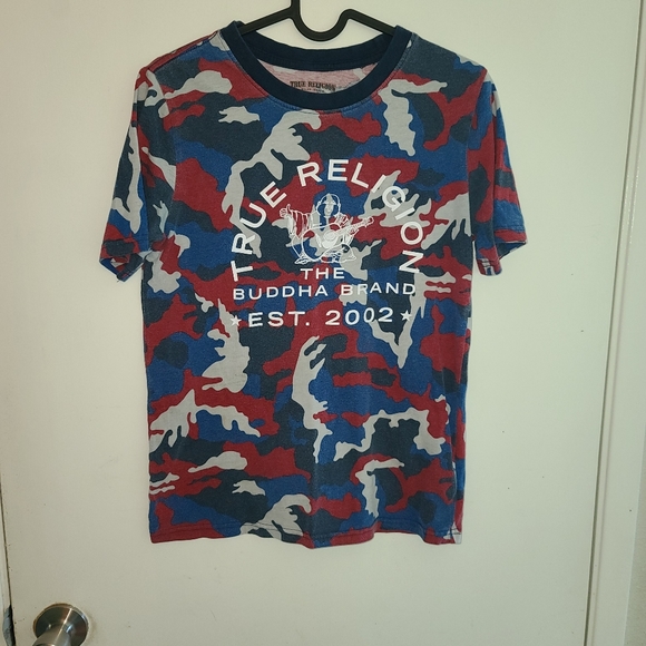 Boys True Religion cammo tee size 14/16. - Picture 1 of 5